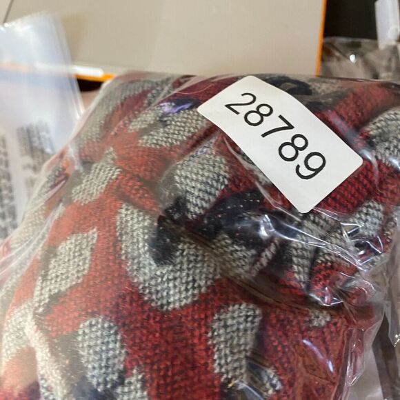 New Gordmans Cape Sweater Women S Small Red Animal Print Knit Open Front Casual - Picture 7 of 7